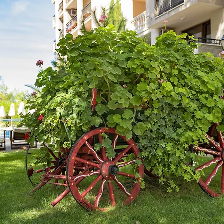 Apart-hotel Menada In Cascadas Sunny Beach