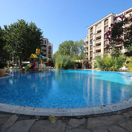 Menada In Cascadas Appart hôtel