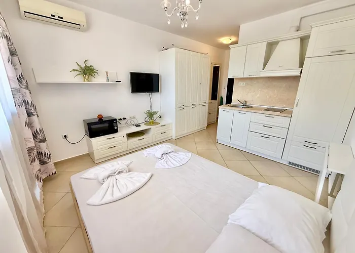 Menada In Cascadas Hotel de apartamente Sunny Beach