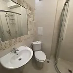 Menada In Cascadas 3*