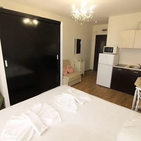 Menada In Cascadas 아파트호텔