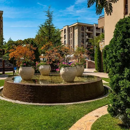 Menada In Cascadas アパートホテル